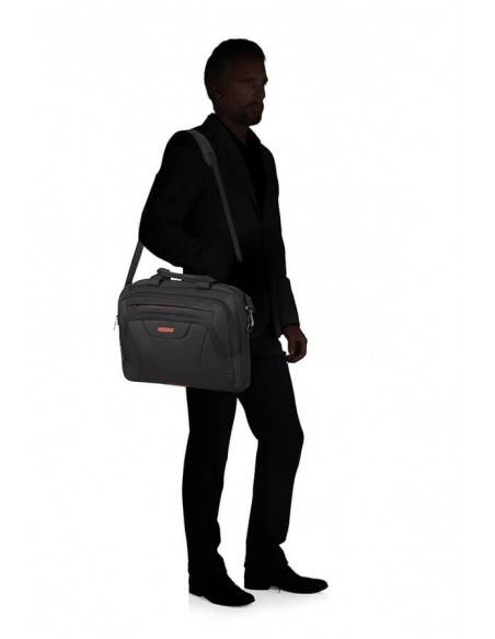 American Tourister At Work maletines para portátil 39,6 cm (15.6") Maletín Negro, Naranja